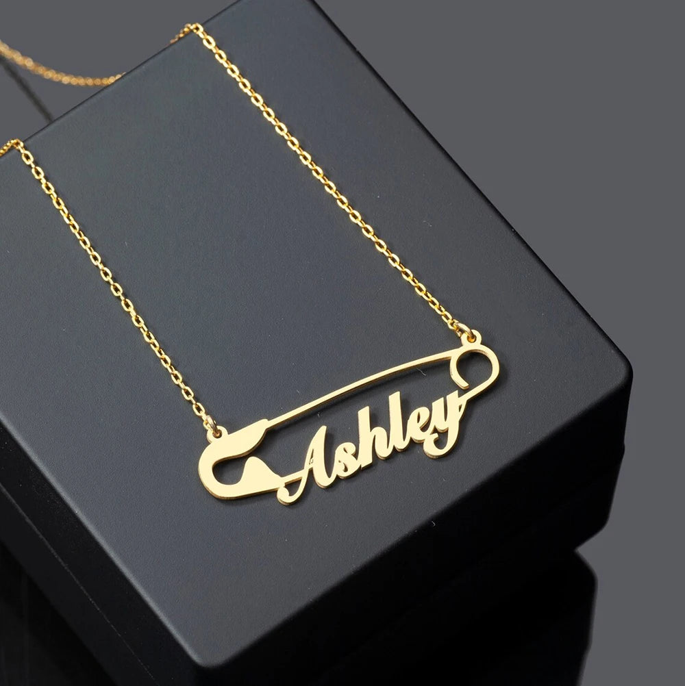 Customized Safety Pin Necklace, Personalized Pseudonym Necklace, Personalized Jewelry, Mom's Gift, Baby Welcome Party Pendant